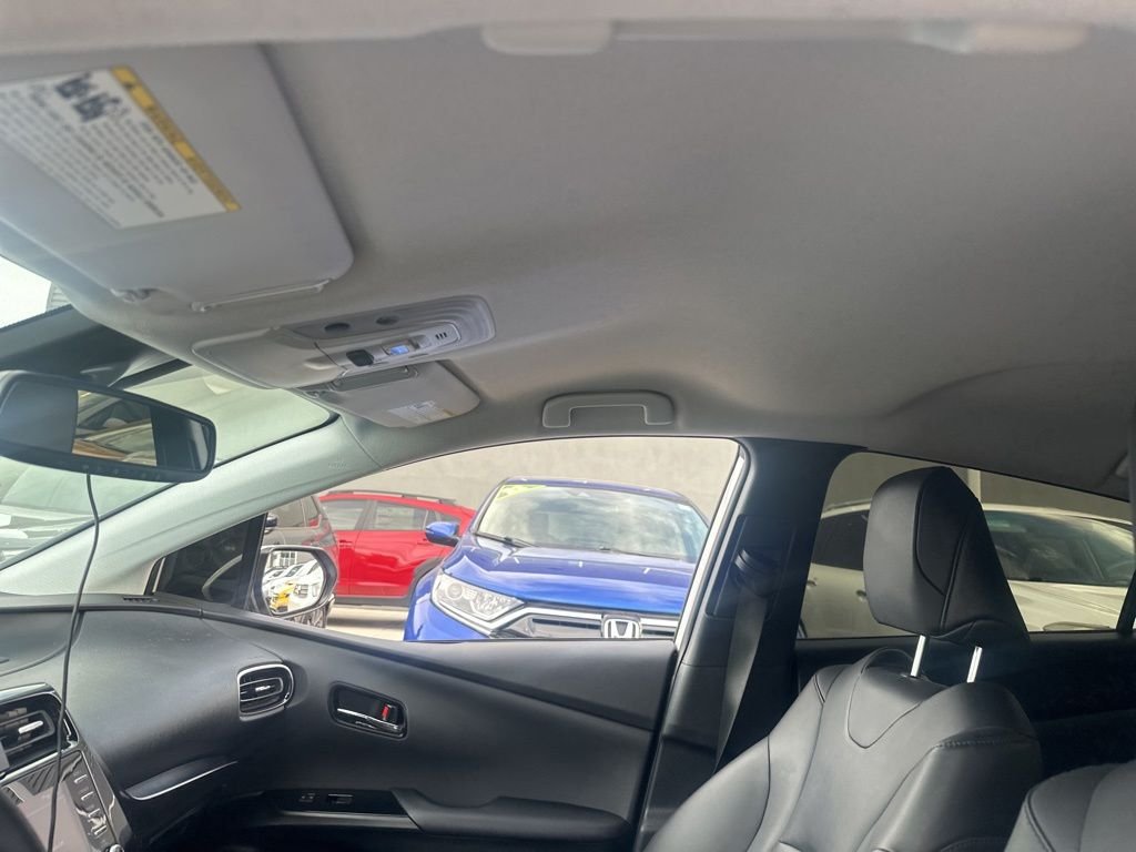 Used 2022 Beige Toyota XLE image 14