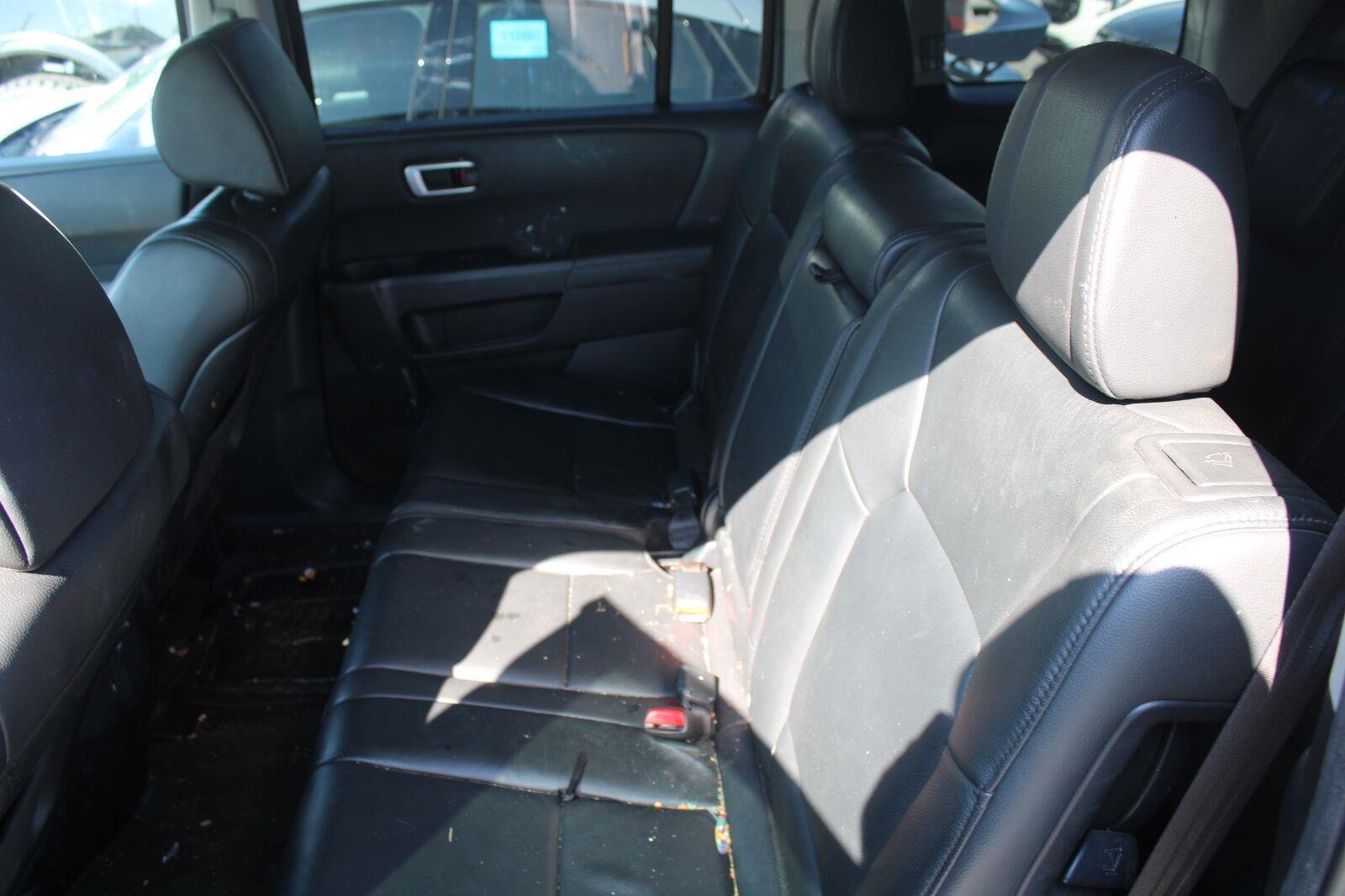Used 2014 Modern Steel Metallic Honda EX-L image 7