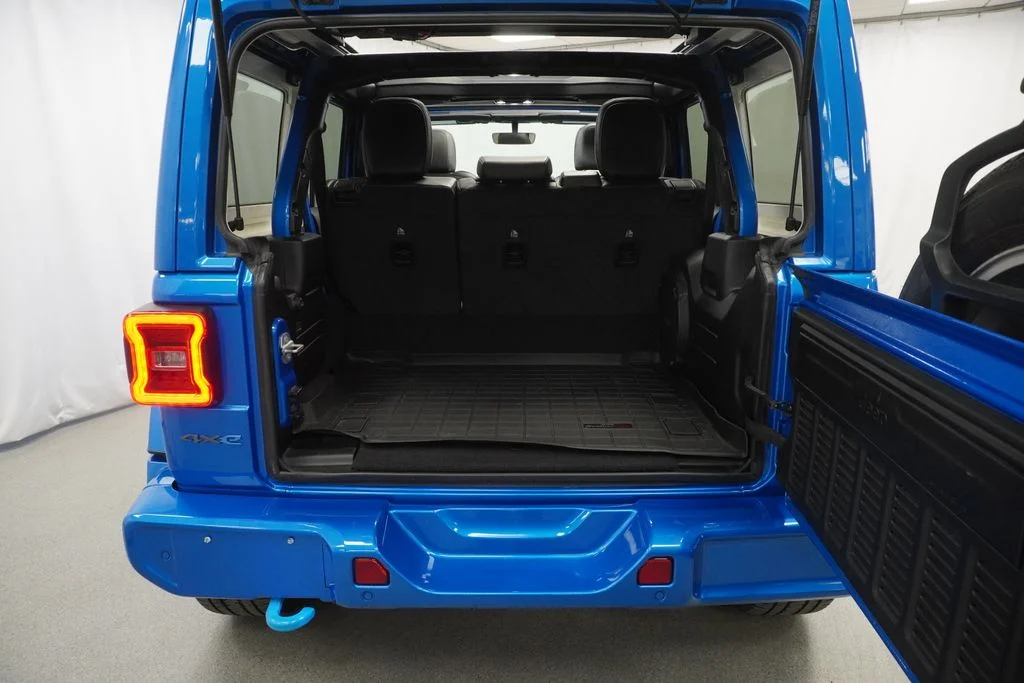 Used 2023 Blue Jeep High Altitude 4xe image 45
