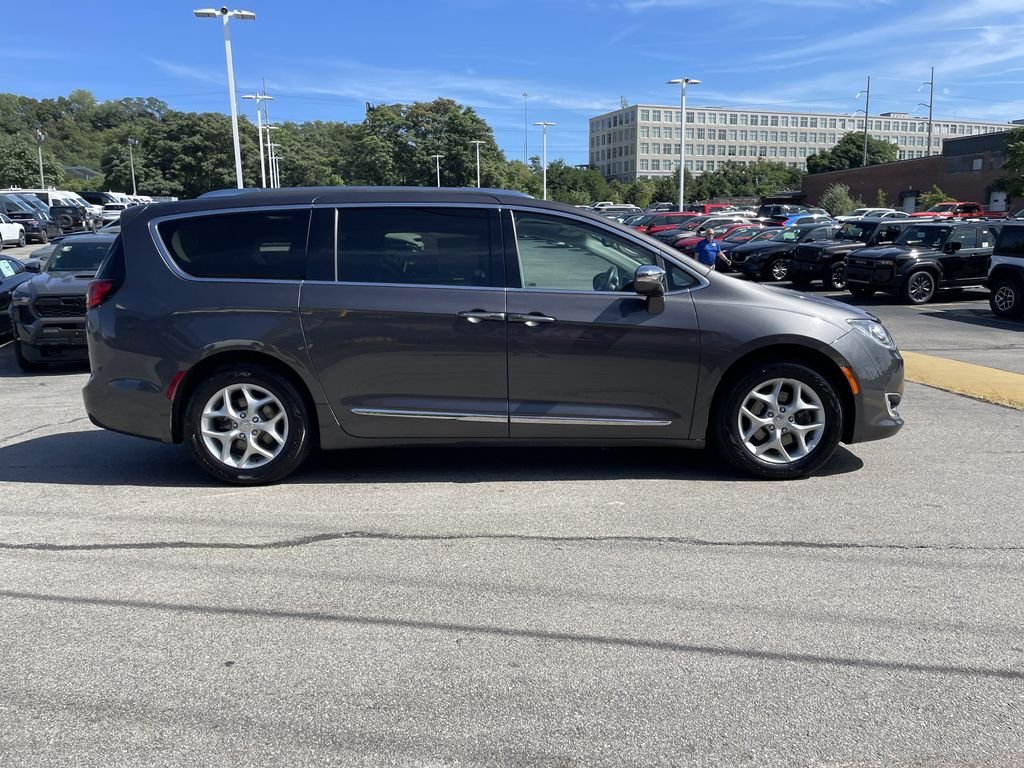 Certified Used 2019 Gray Chrysler Limited image 7