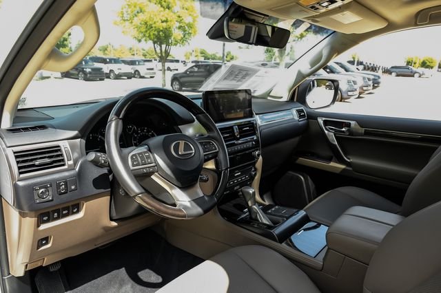 2022 Lexus GX 3
