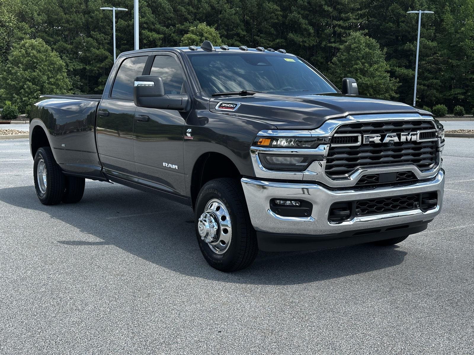 New 2026 Granite Crystal Metallic Clear-Coat Exterior Paint RAM Big Horn image 2