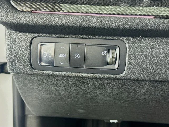 Used 2025 Beige Chevrolet High Country image 10