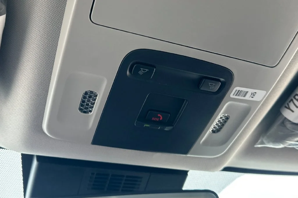 New 2026 Underground Toyota  LE image 32