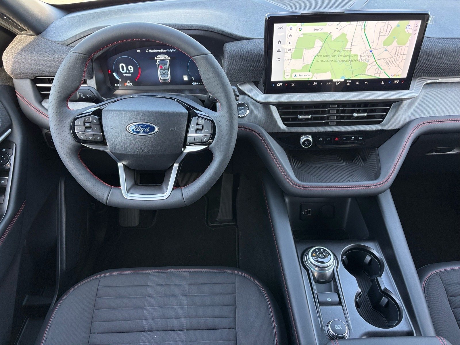 New 2026 Space White Metallic Ford ST-Line image 15