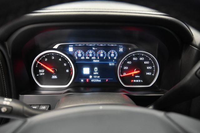 Used 2021 White Chevrolet LTZ image 31