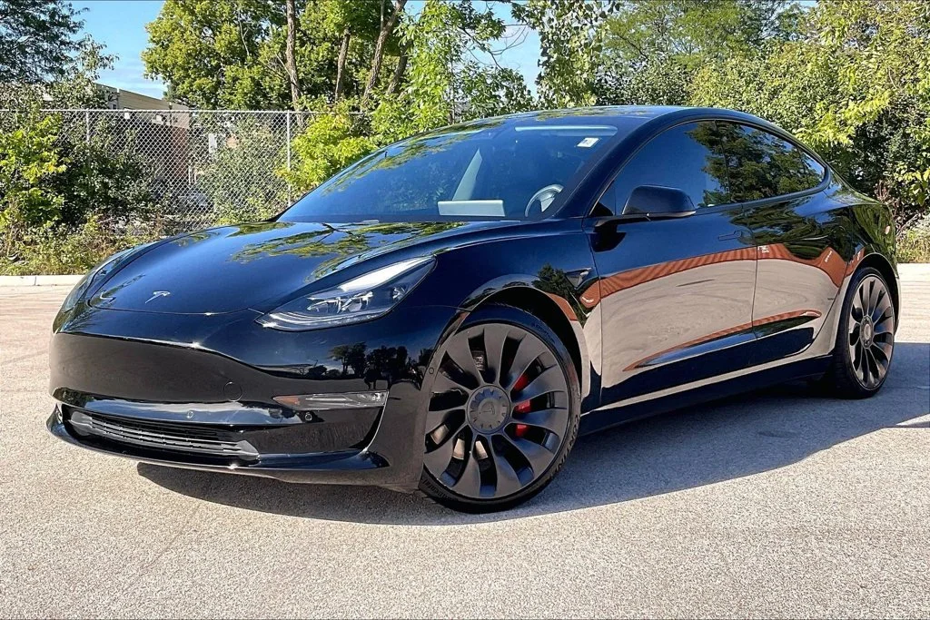 Used 2021 Tesla Model 3 Base with VIN 5YJ3E1EC9MF078971 for sale in Palatine, IL