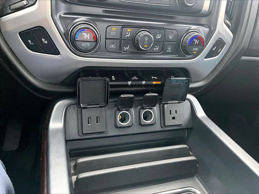 Used 2017 Red GMC SLT image 31