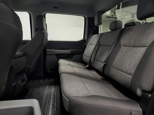 Used 2023 Silver Ford XL image 48