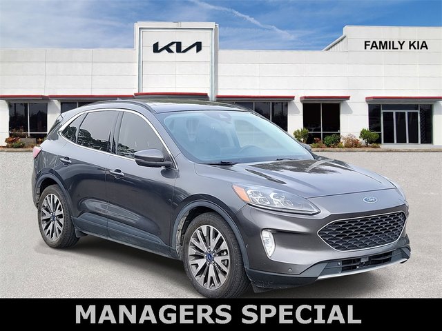 2020 Ford Escape Titanium