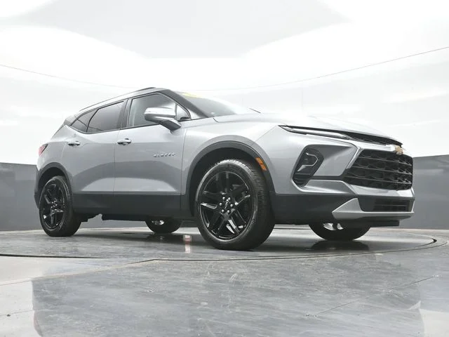 Used 2024 Gray Chevrolet LT image 23