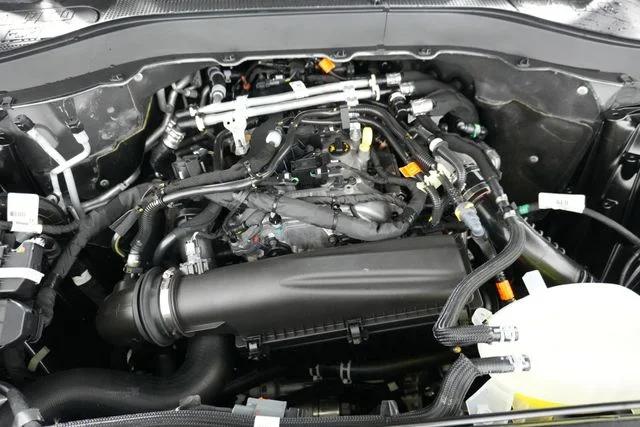 New 2026 Carbonized Gray Metallic Ford Active image 28