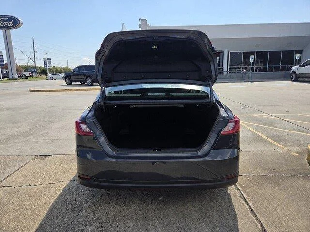 Used 2025 BLACK Toyota LE image 30