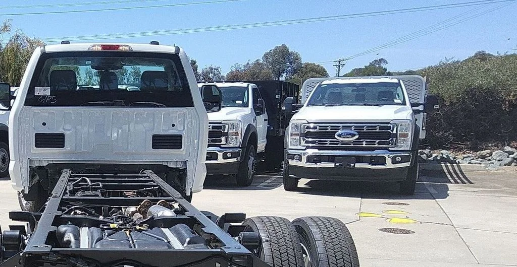 New 2026 Oxford White Ford XL image 23