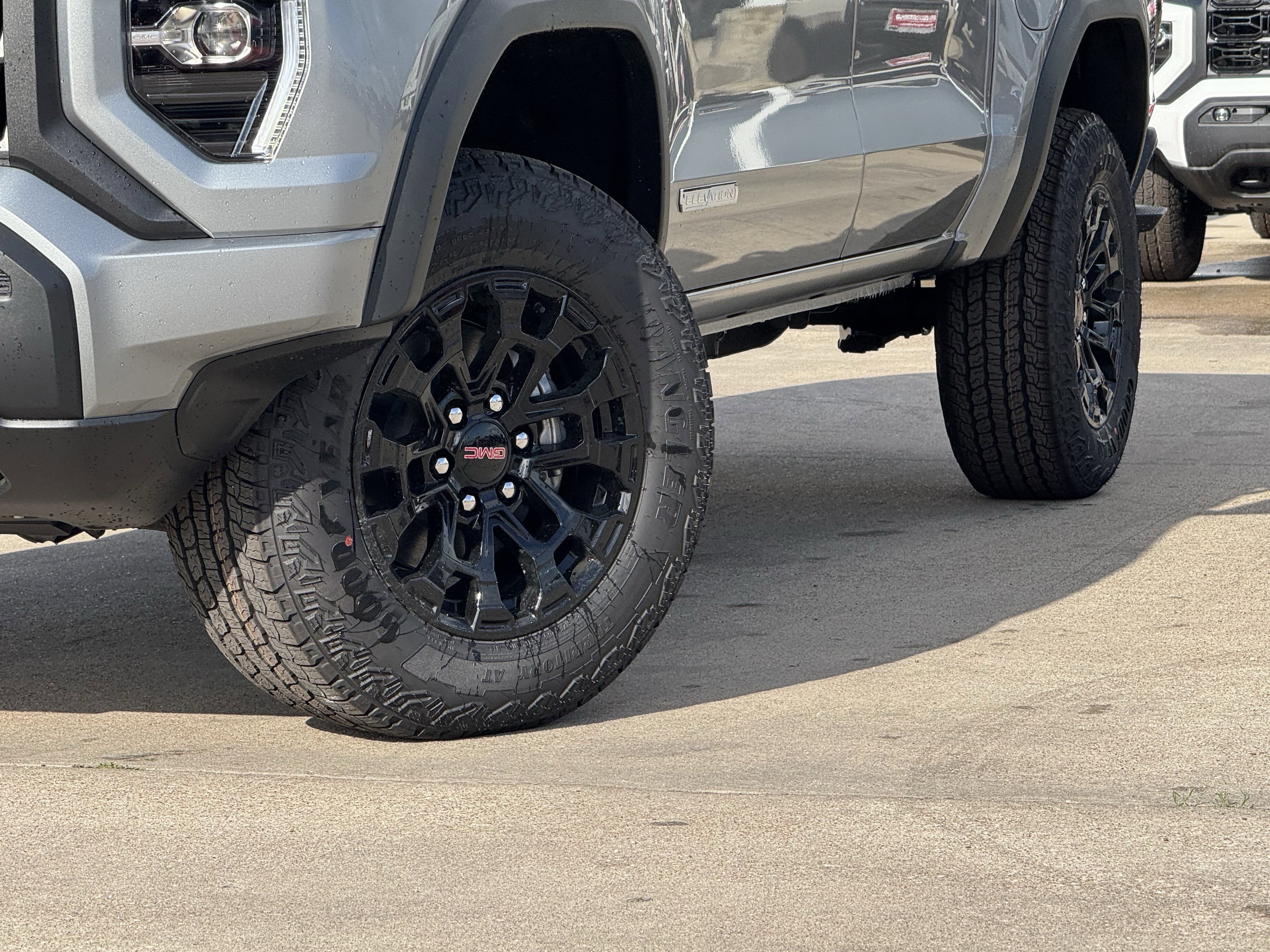 2026 GMC Canyon Elevation - Photo 11