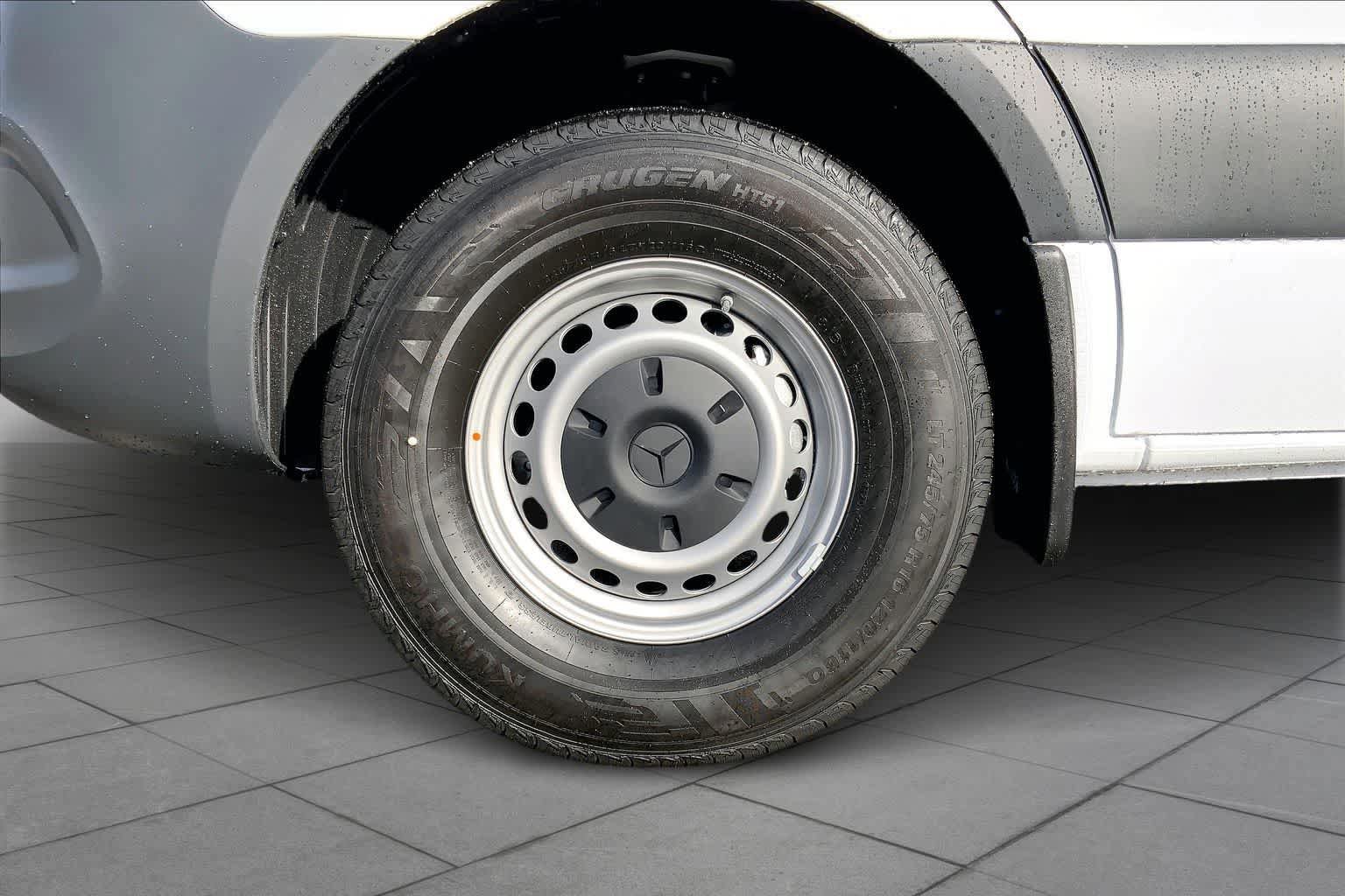 New 2026 Arctic White Mercedes-Benz  image 15