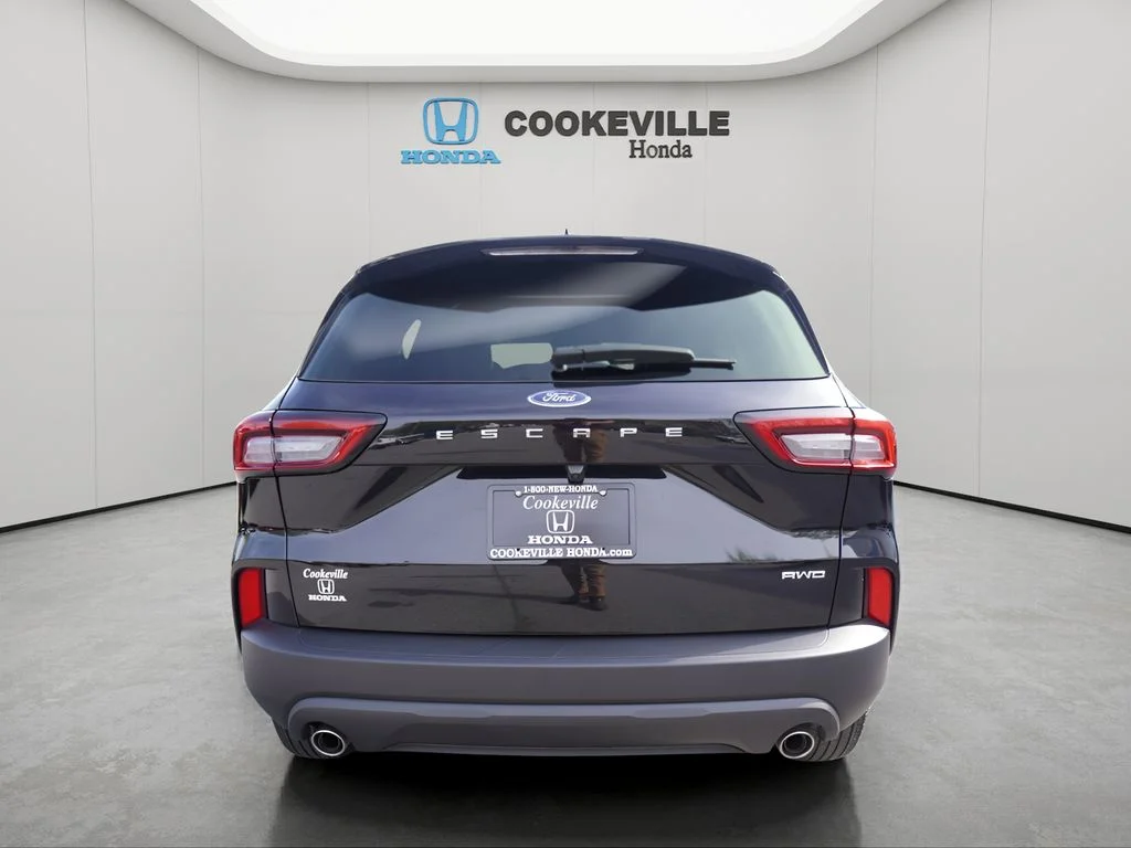 Used 2025 Black Metallic Ford ST-Line image 7