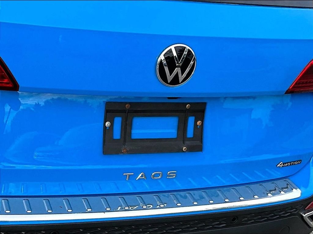 Used 2023 Blue Volkswagen 1.5T SEL image 28