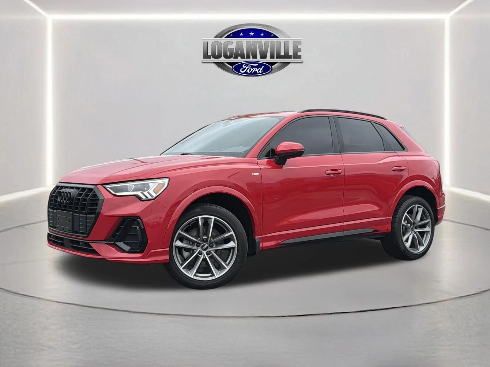 2024 Audi Q3 45 TFSI S Line Premium Plus quattro's photo