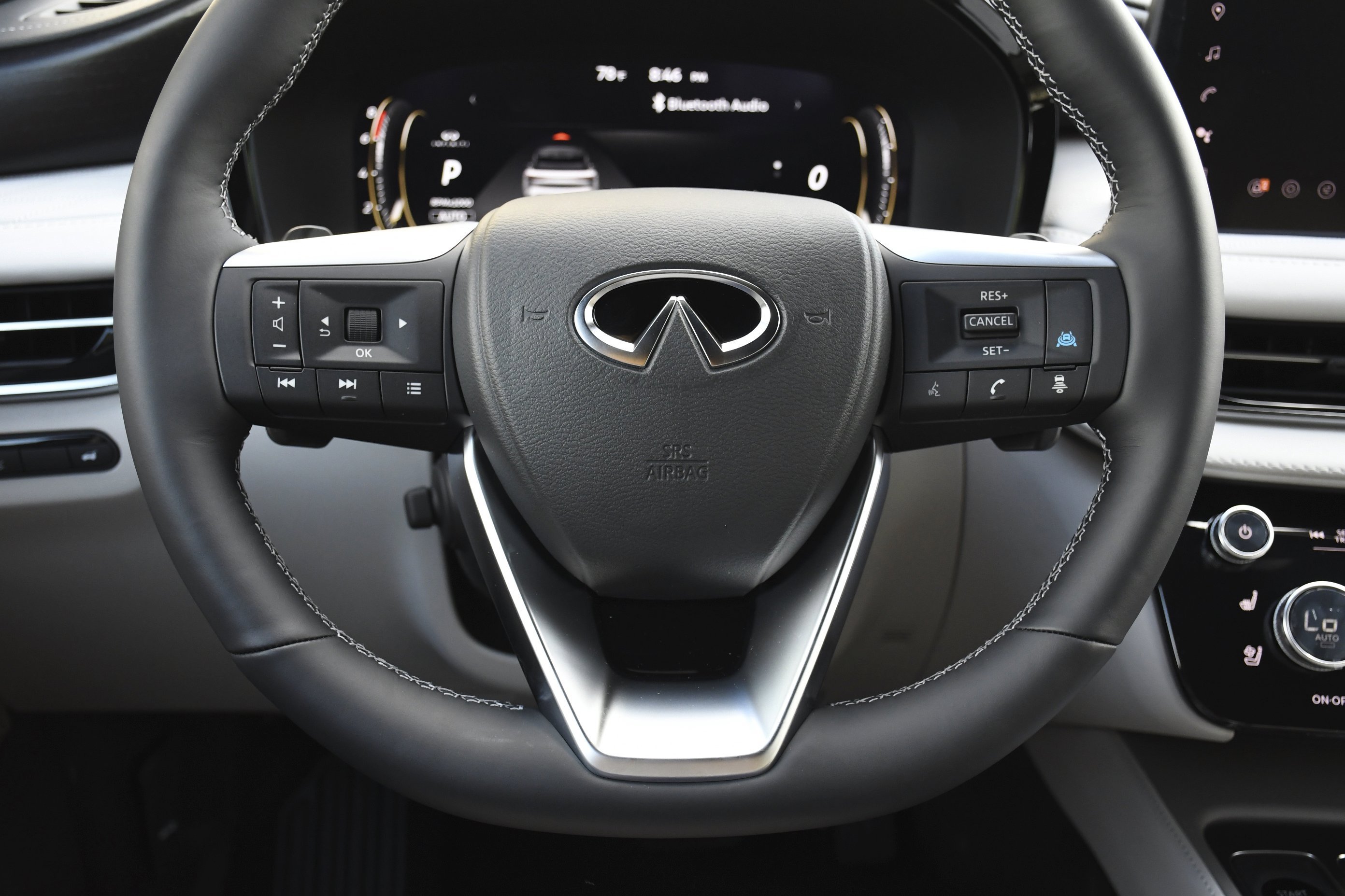 New 2026 MINERAL BLACK INFINITI Autograph AWD image 7