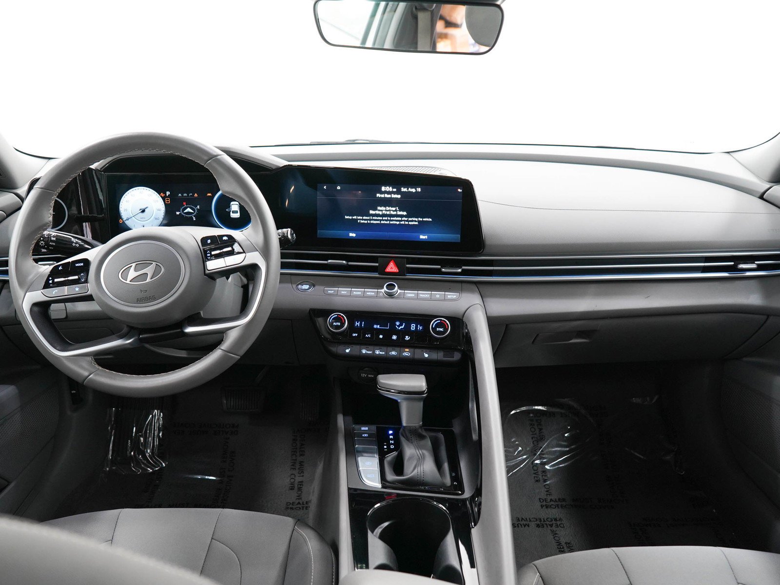 Used 2025 Serenity White Hyundai SEL Convenience IVT image 15