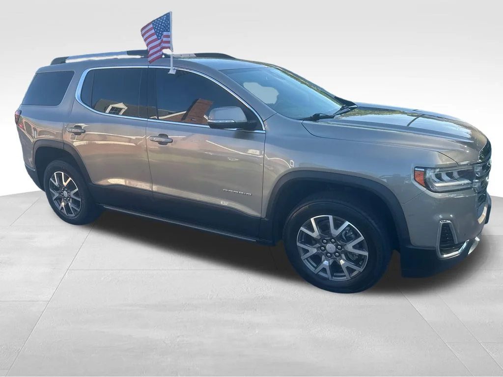 Used 2023 Gray GMC SLE image 29