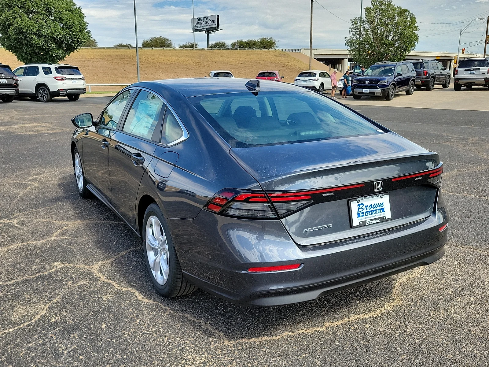 New 2026 Meteorite Gray Metallic Honda LX image 7