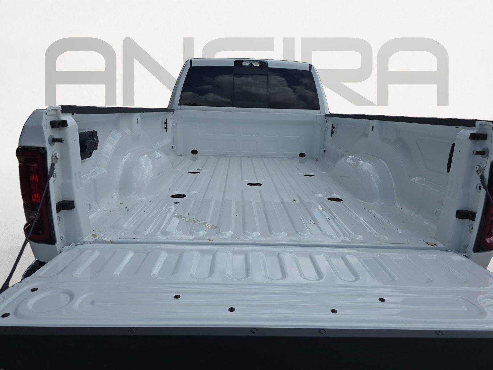 New 2026 Bright White Clearcoat RAM Tradesman image 12