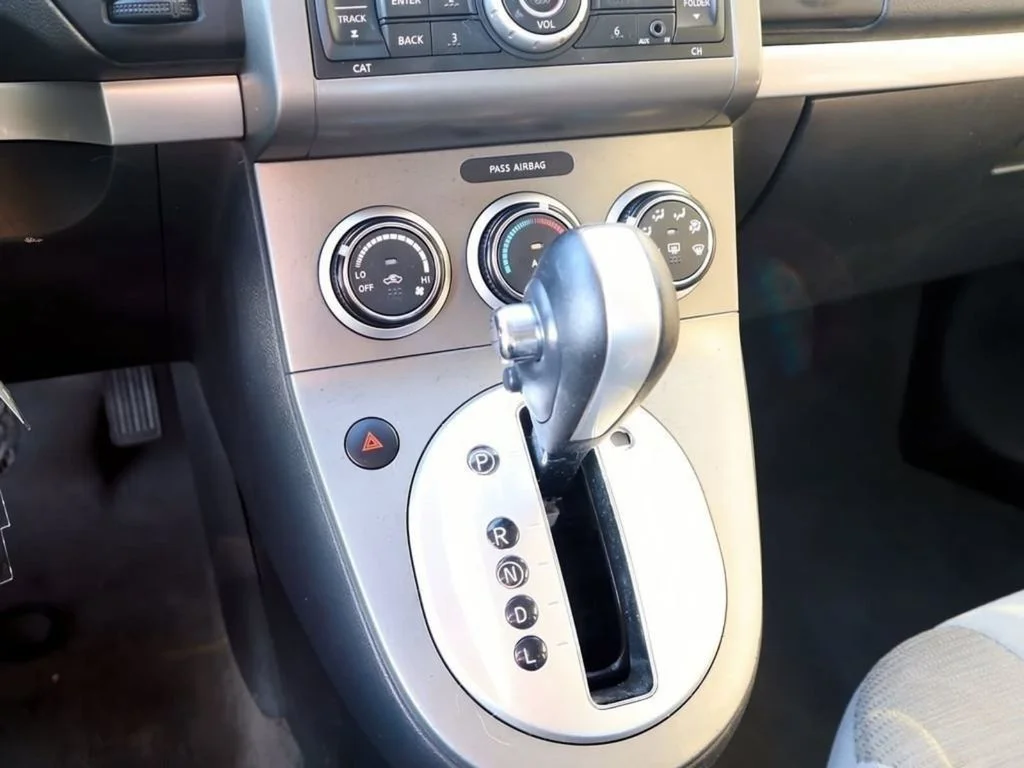 2012 Nissan Sentra S - Photo 17