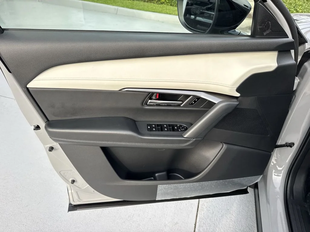 New 2026 Gray Metallic Mazda 2.5 S Select AWD image 39