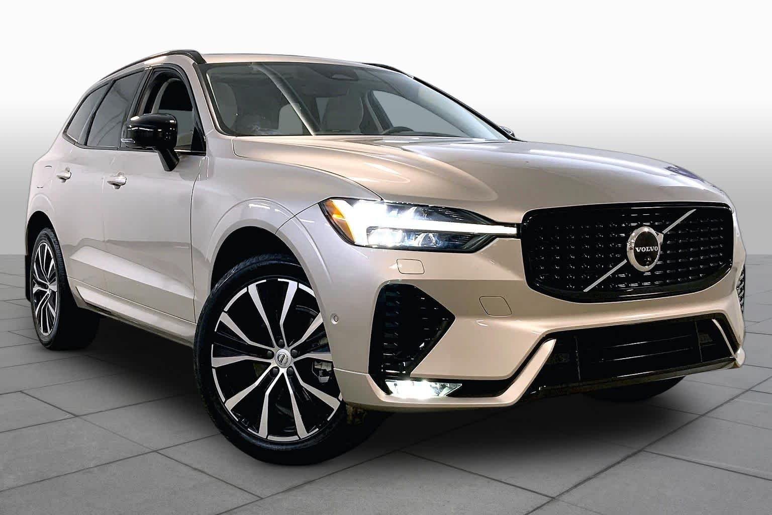 未使用級✨2025✨セオリー　LIGHT BILEN GOTIS PL　ポロ　L Pre-Owned 2025 Volvo XC60 Plus Sport Utility in Houston #S1118449