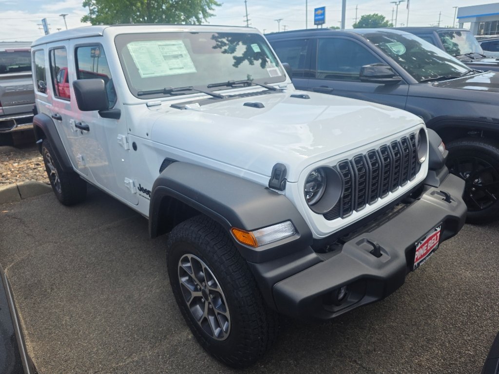 New 2026 Bright White Clear-Coat Exterior Paint Jeep Sport S image 7