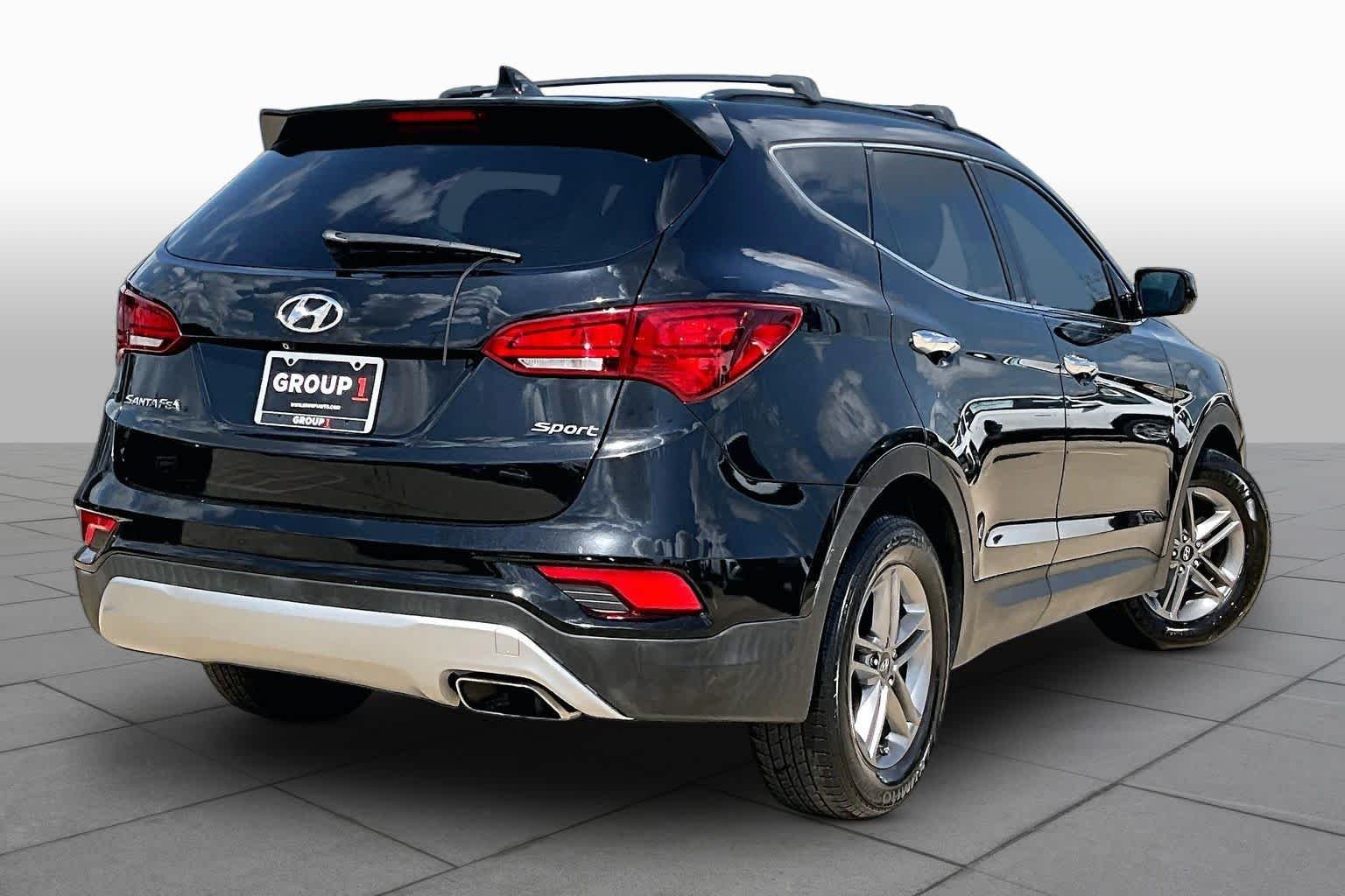 Used 2017 Twilight Black Hyundai 2.4L image 12