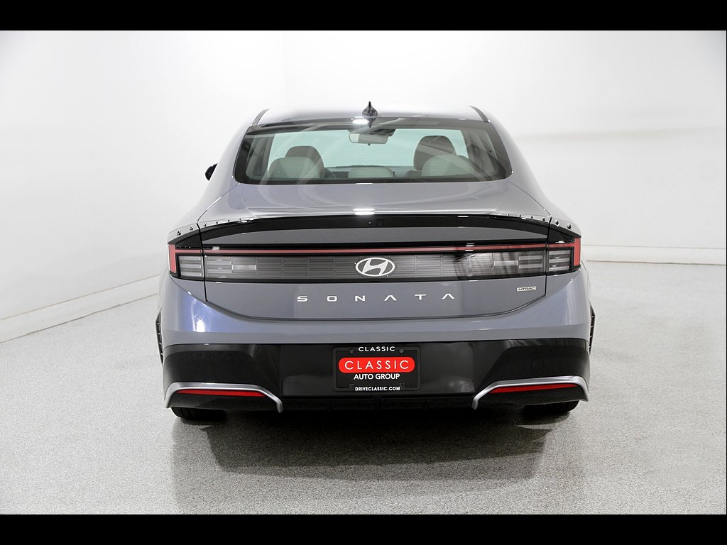 2025 Hyundai Sonata SEL - Photo 19