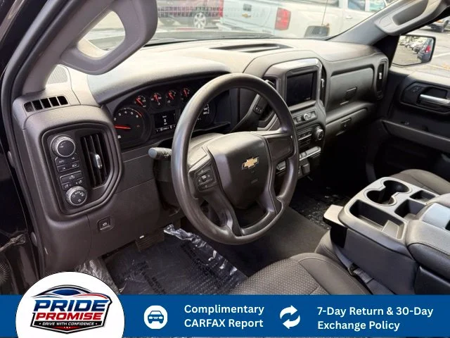 Used 2022 Black Chevrolet Custom image 21