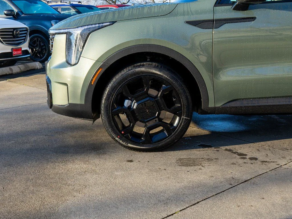 New 2026 Green Kia X-Line EX image 29