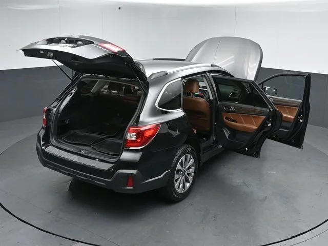Used 2019 Black Subaru 2.5i image 60