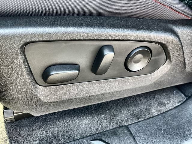2026 Chevrolet Colorado Z71 Black at Solomon Chevrolet