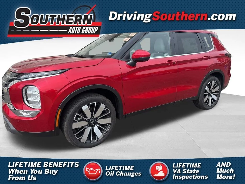 2025 Mitsubishi Outlander SE 2WD's photo