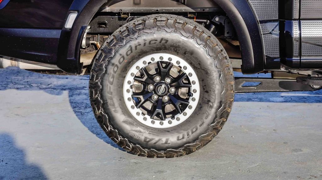 Used 2023 Black Metallic Ford Raptor image 12