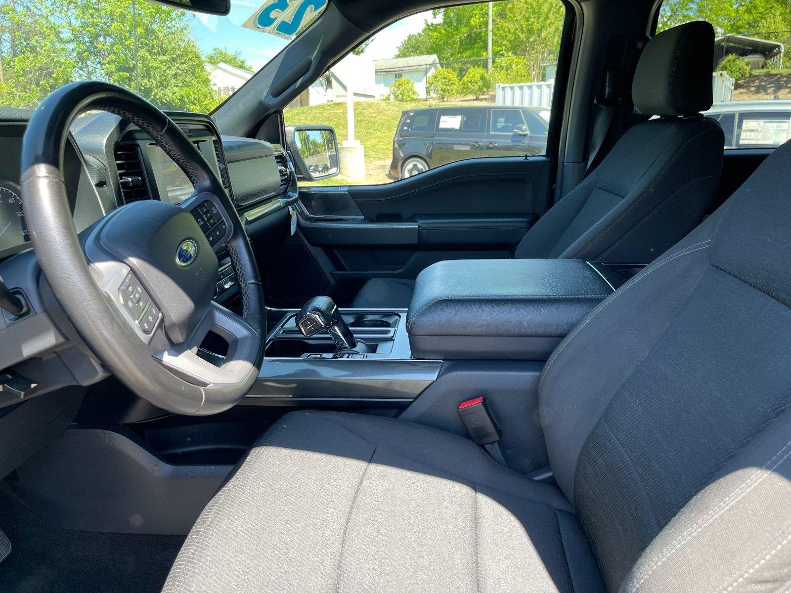 Used 2023 Agate Black Ford XLT image 15