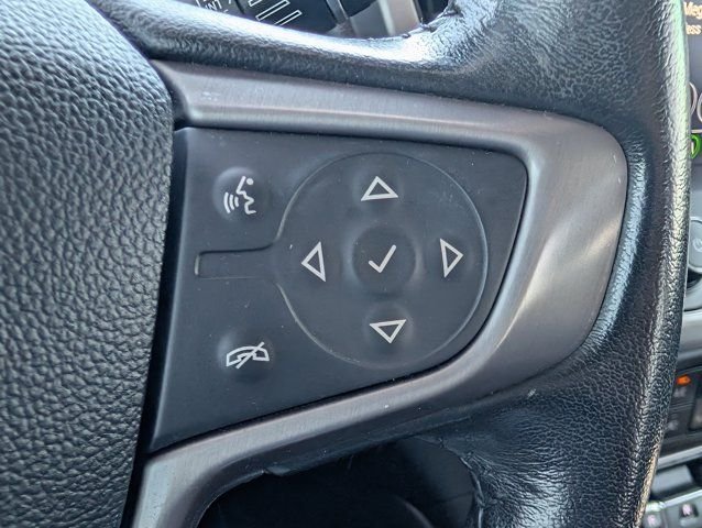 Used 2021 White GMC AT4 image 24
