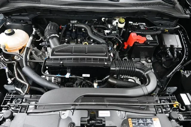 Certified Used 2023 Black Metallic Ford Active image 33
