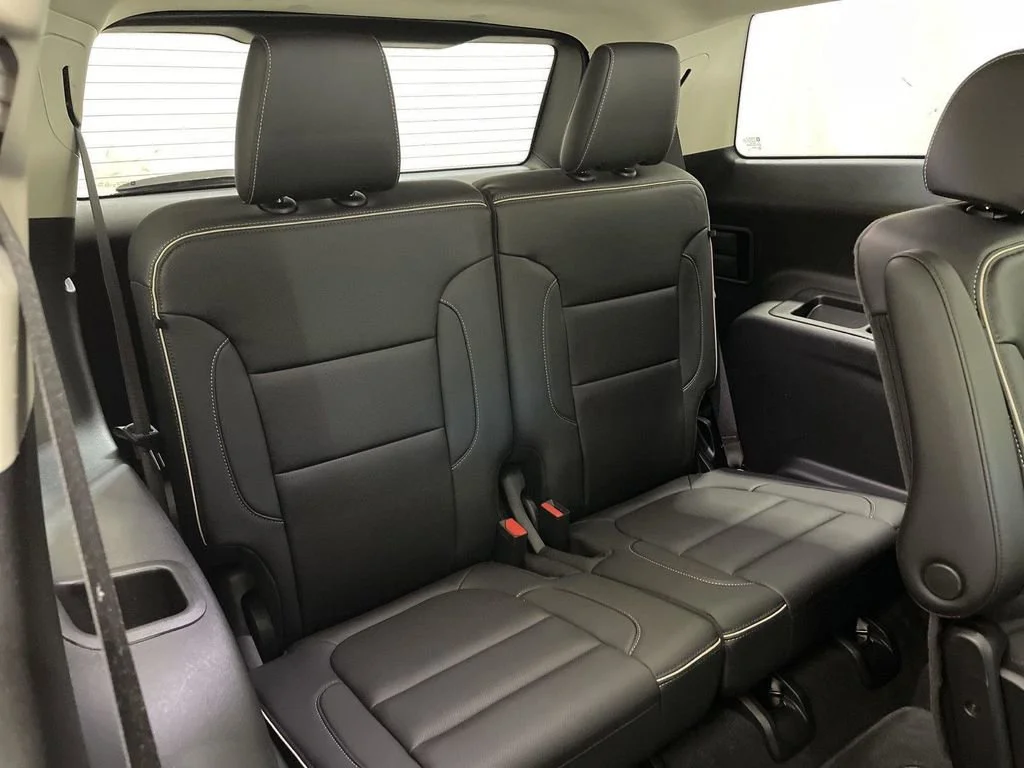 2023 GMC Acadia Denali - Photo 16