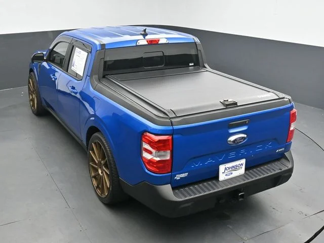 Used 2022 Blue Ford Lariat image 21