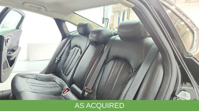 Used 2015 Black Chrysler Limited image 18