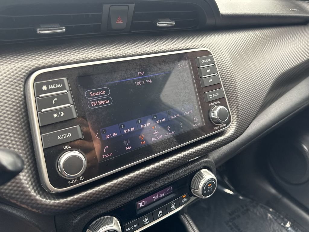 Used 2018 Silver Nissan SV image 10