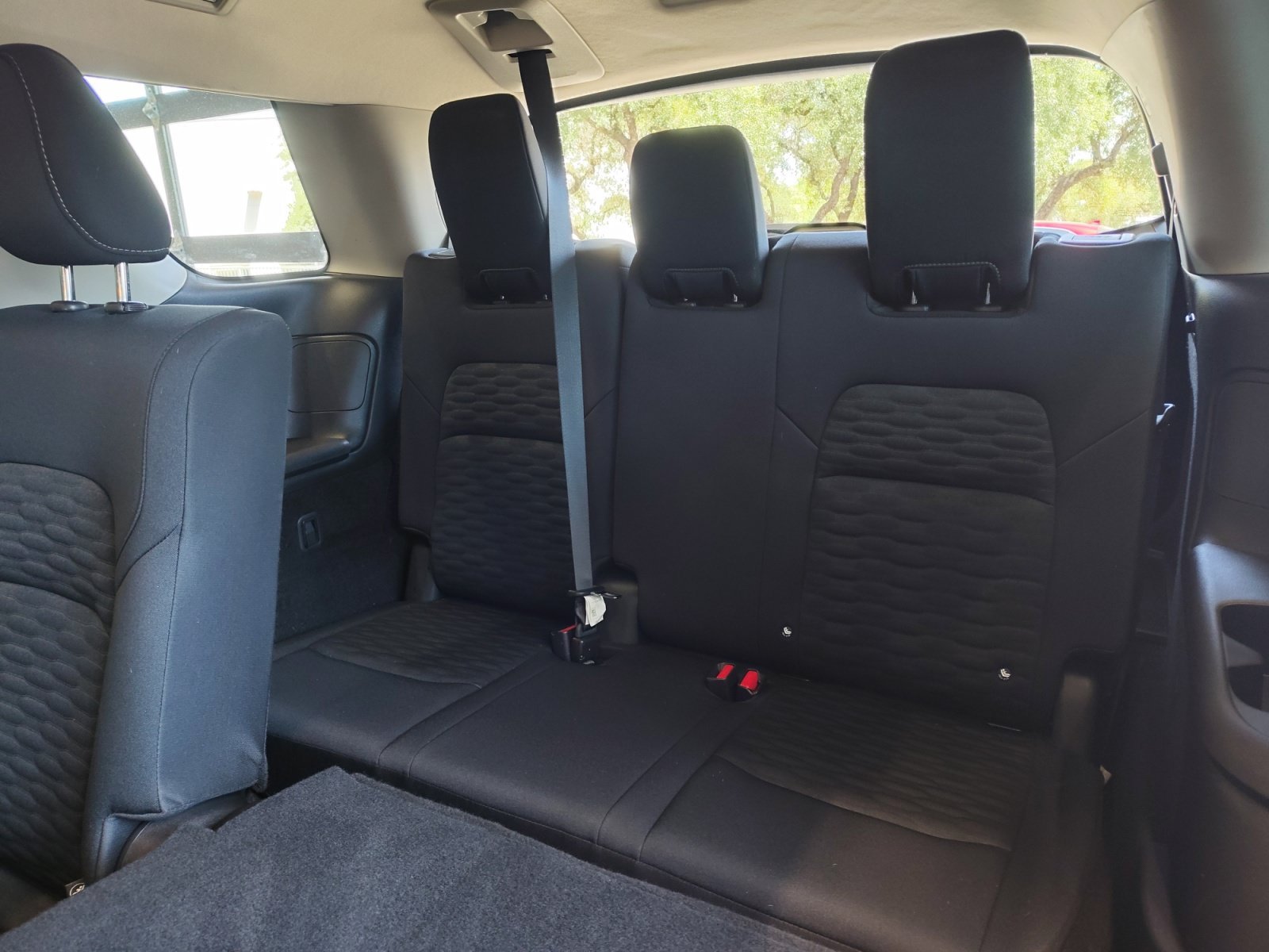 Used 2025 Super Black Nissan SV image 24