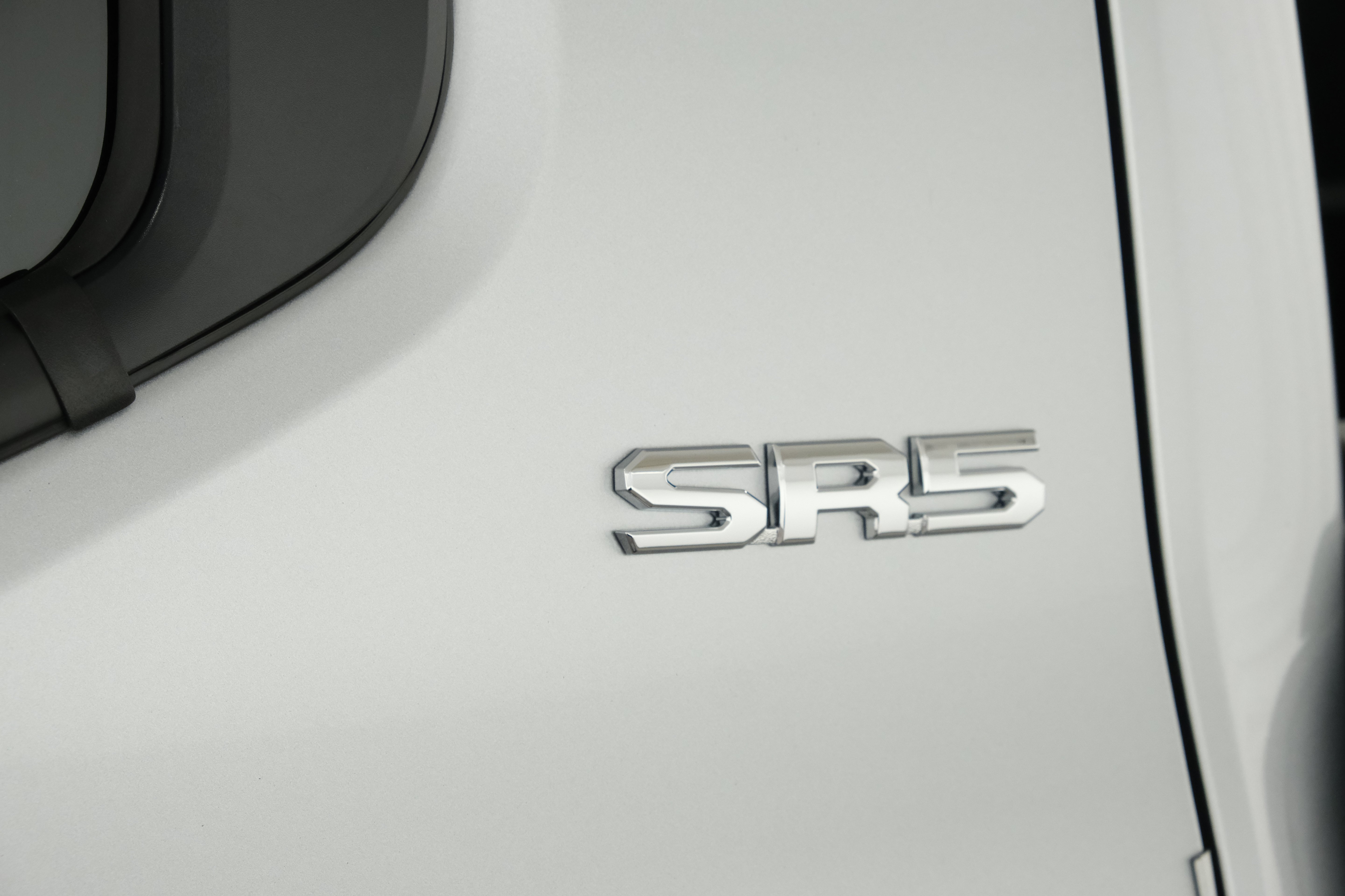 New 2026 Celestial Silver Metallic Toyota  SR5 image 4