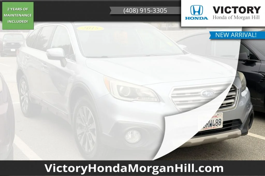 Used 2015 Ice Silver Metallic Subaru 2.5i image 1